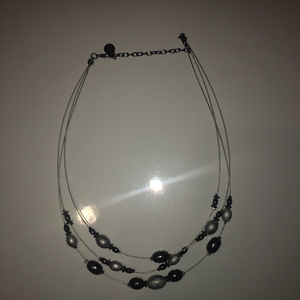 NECKLACE - Picture 2 of 2